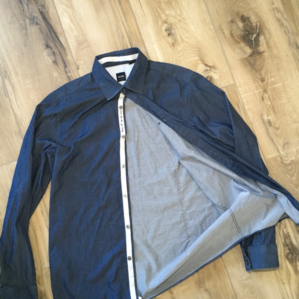 Hugo Boss button up - Picture 5 of 11